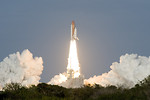 Free Stock Photo: The space shuttle lifting off
