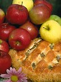 Free Stock Photo: A bunch of apples and a pie